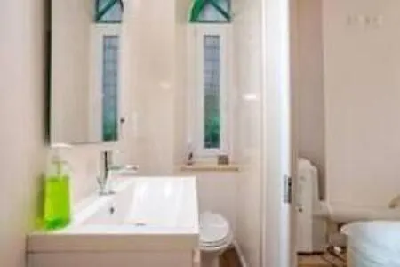 Charme Holidays Trastevere Рим Италия